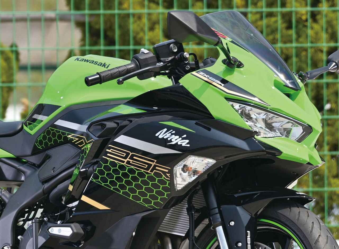 25日までお取り置き♡♡ 初の屋外撮影に成功！ カワサキ「Ninja ZX-25R」最新情報｜間近