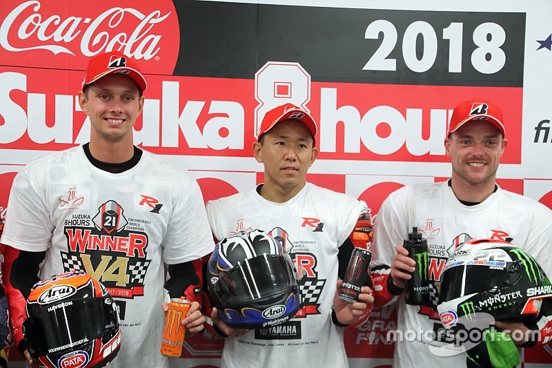 2人で8時間を走り抜いたヤマハのファン デル マークとローズ タフなレースだった 18鈴鹿8耐 Motorsport Com 日本版 自動車情報サイト 新車 中古車 Carview