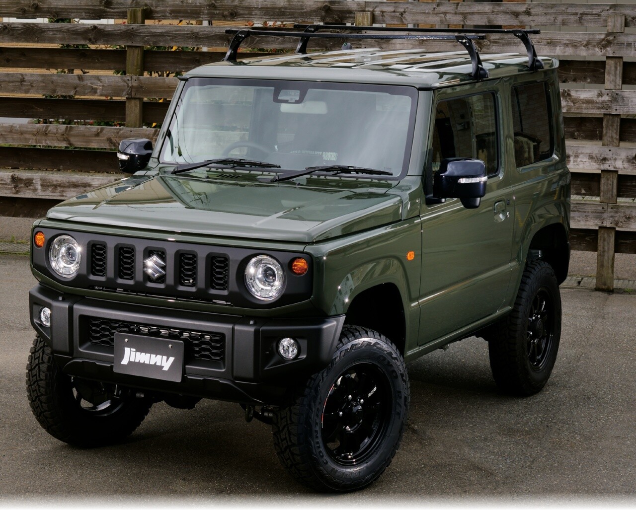 デビュー即イジる!! スズキ・ジムニー ＆ ジムニーシエラ超速カスタム