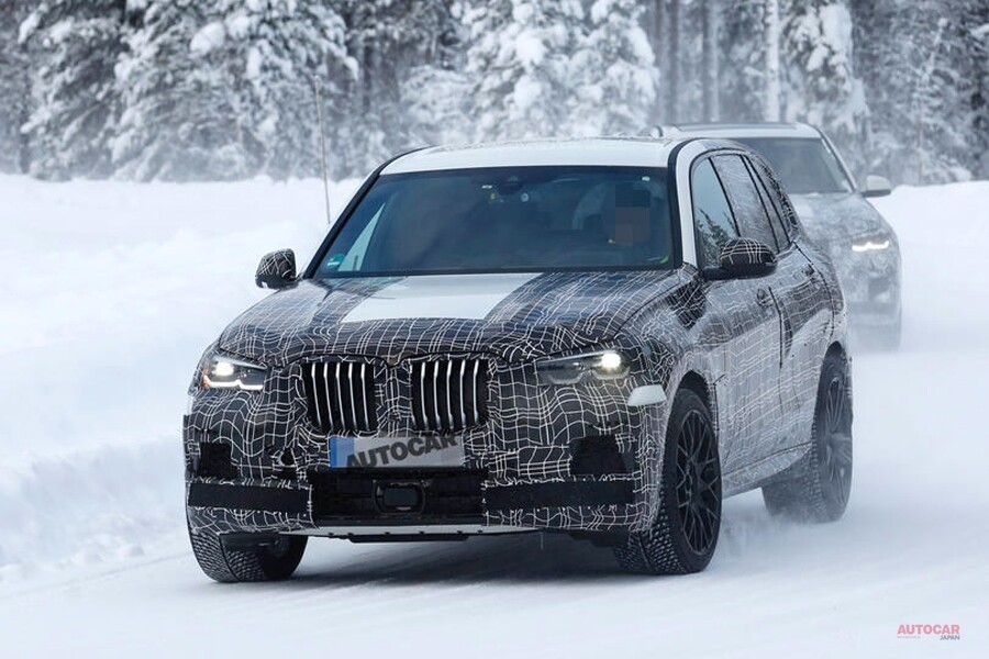 新型BMW X5 M　最新画像　600psで、10月欧州デビュー　