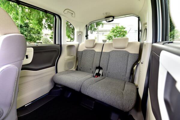 N Boxがセンチュリー以上 超ゆったり後席車 広さと快適性の実態 ベストカーweb 自動車情報サイト 新車 中古車 Carview