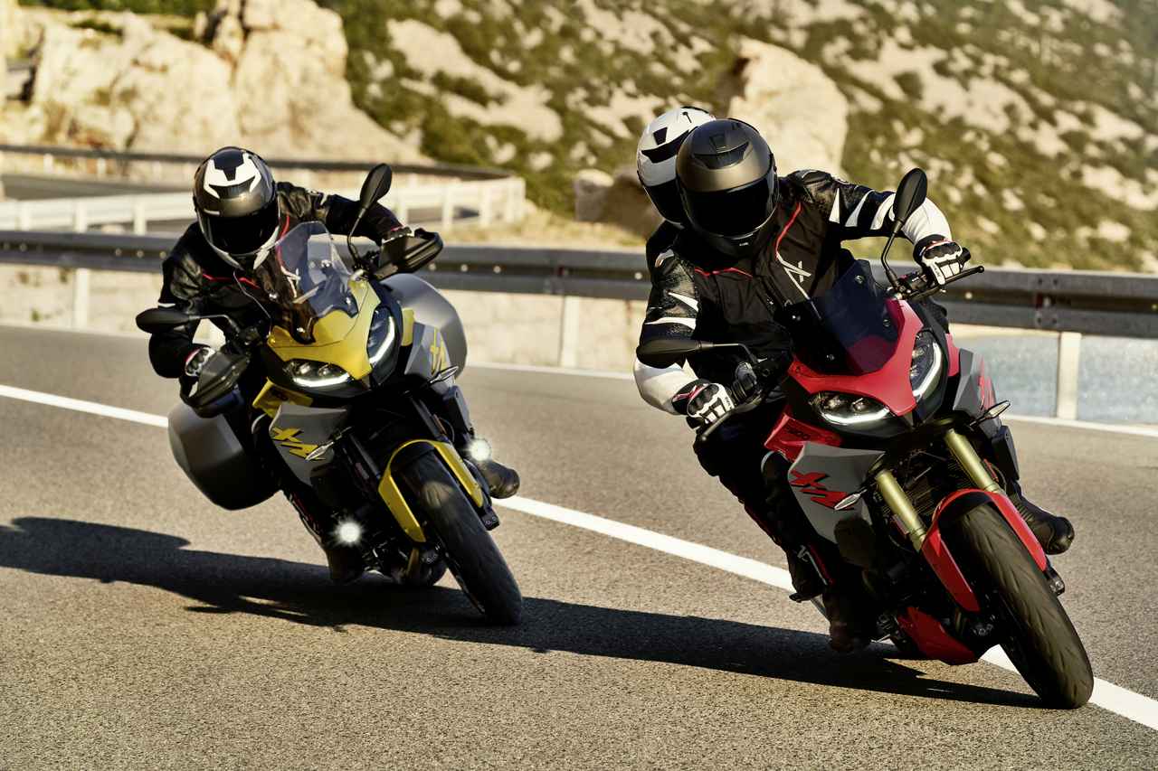 Bmwはニューモデル F900xr も発表 ツーリングの快適装備が充実した 大きすぎないアドベンチャースポーツバイク Eicma 19速報 Webオートバイ の写真 5ページ目 自動車情報サイト 新車 中古車 Carview