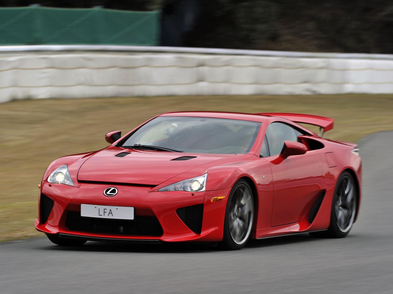 旧車 レクサス Lfa トヨタのイメージリーダーカーとして開発されたスーパースポーツ 日本のスーパーカー 第10回 Webモーターマガジン 自動車情報サイト 新車 中古車 Carview