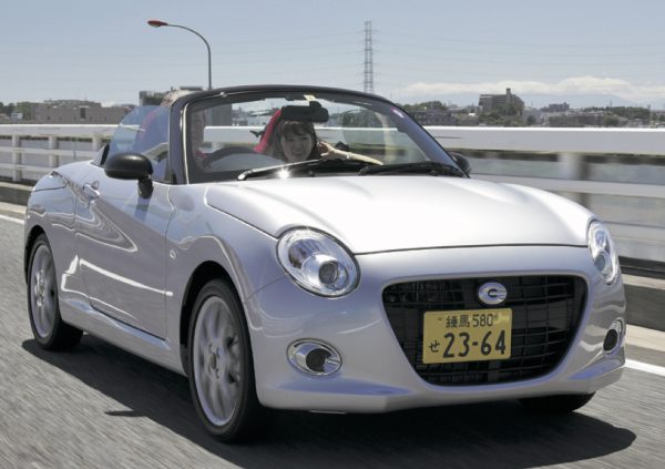 やっぱり男も女も丸目が好き 丸目グルマtop10 ベストカーweb 自動車情報サイト 新車 中古車 Carview