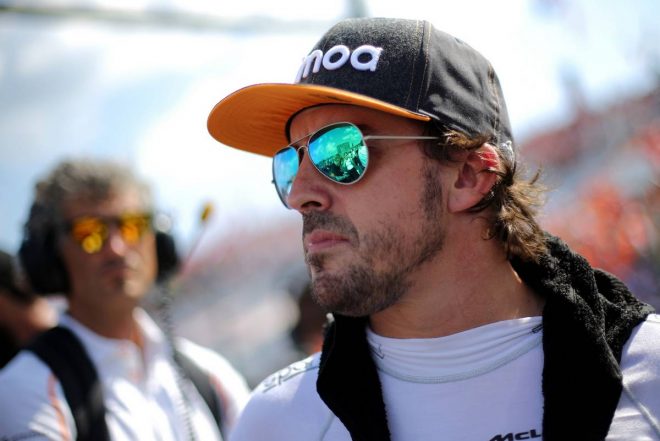 アロンソ、早くも“F1復帰”か。開幕前のバルセロナテストに参加の可能性が浮上