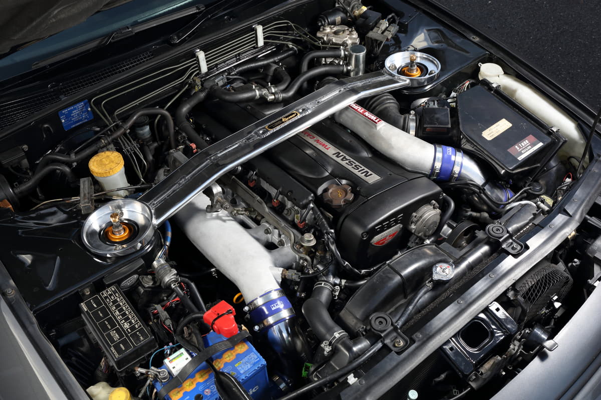 クルマの走りが変わる魔法の棒 ストラットタワーバーの持つ効果とは Auto Messe Web 自動車情報サイト 新車 中古車 Carview