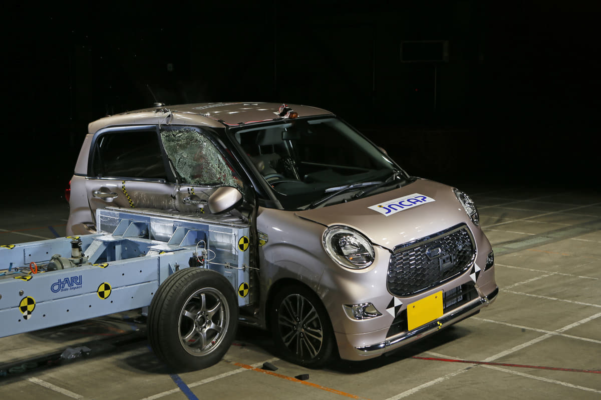 高齢ドライバーの交通事故を軽減 後付けできる運転サポート装置の現状と選び方 Auto Messe Web 自動車情報サイト 新車 中古車 Carview