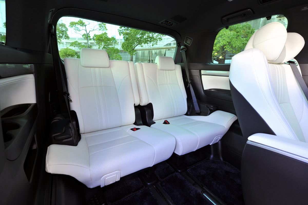 品格よりも重要なモノがある Vipや芸能人など運転手付きセレブがセダンじゃなくミニバンを選ぶようになったワケ Web Cartop 自動車情報サイト 新車 中古車 Carview