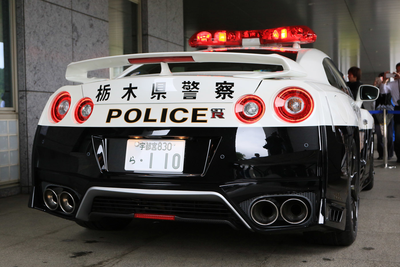 最強の白黒 R35gt Rパトカー スーパーパトカー大好き栃木県警 に出陣 ベストカーweb 自動車情報サイト 新車 中古車 Carview