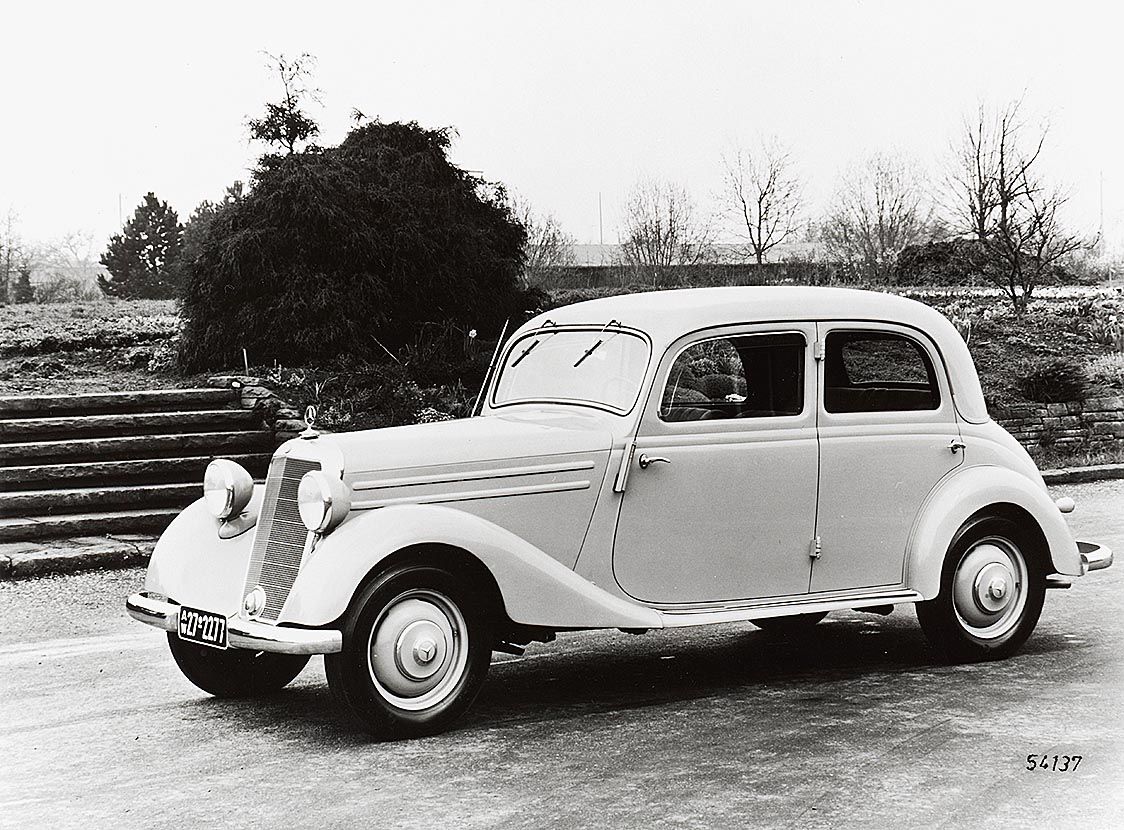 ヤナセ メルセデス ベンツ 累計新車販売100万台達成 1952年のウエスタン自動車から 日刊自動車新聞 自動車情報サイト 新車 中古車 Carview