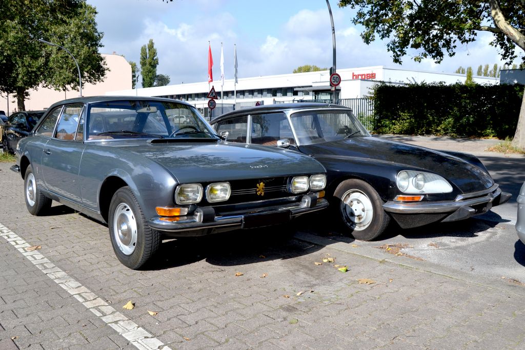 まるでフランスの街角 プジョー504クーペとシトロエンdsをベルリンで見かけて 外車王soken 自動車情報サイト 新車 中古車 Carview