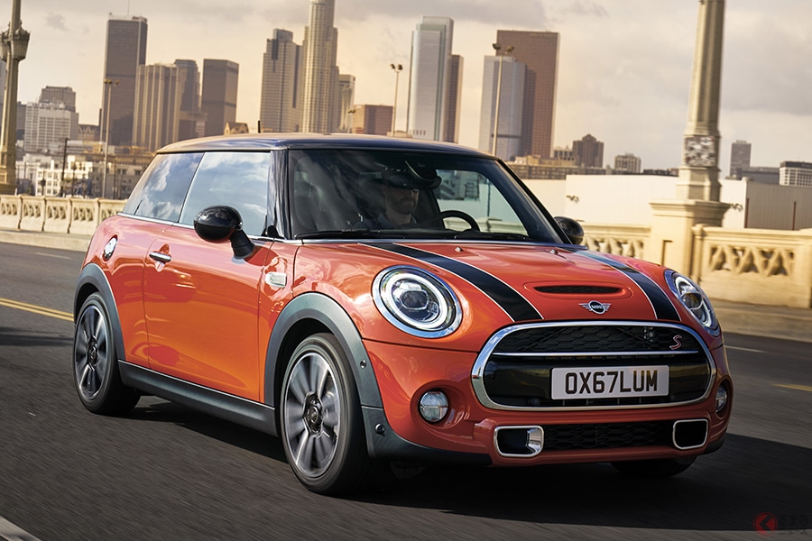 Mini クーパー3ドア クーパーs 5ドア 限定車登場 日本初となる6速mt車も発売 くるまのニュース の写真 3ページ目 自動車情報サイト 新車 中古車 Carview