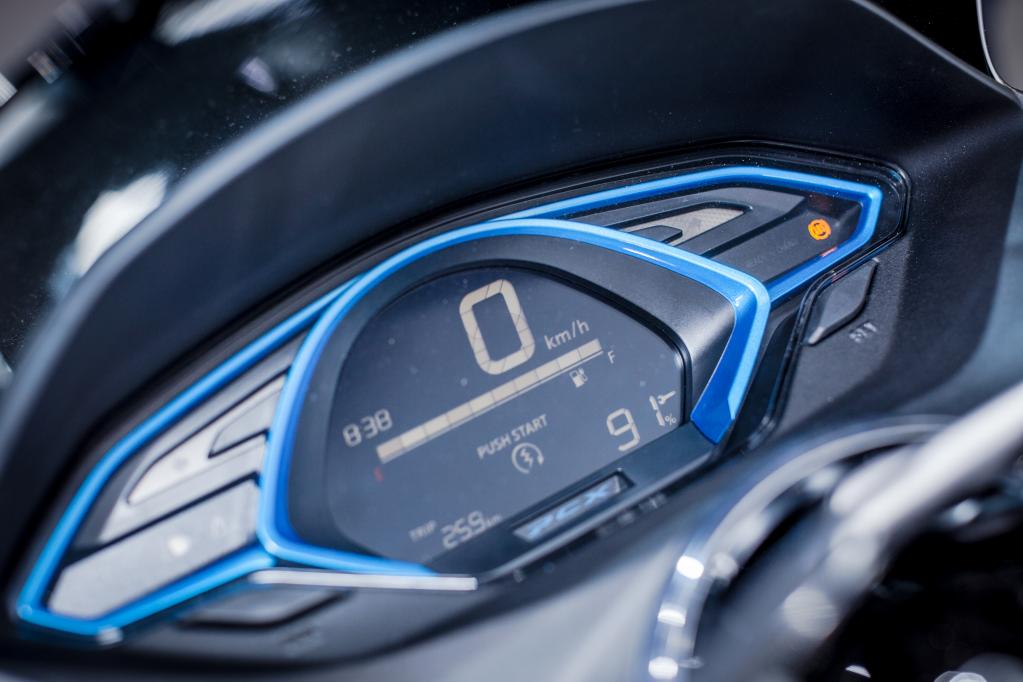 来年発売のpcxエレクトリック 気になる航続距離は Motorfan 自動車情報サイト 新車 中古車 Carview