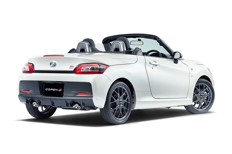 トヨタ Grシリーズ初の軽オープンスポーツ コペン Gr Sport を発売 5mt車は243万5000円 Carview 自動車情報サイト 新車 中古車 Carview