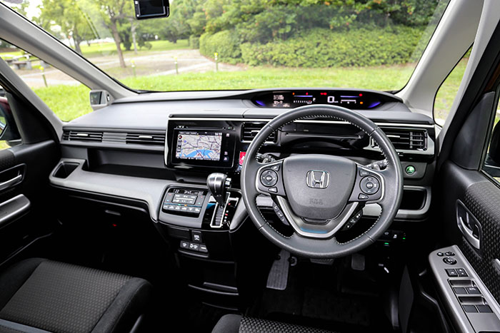 ホンダ ステップワゴン福祉車両の優れた機能性を実感する Believe Japan 自動車情報サイト 新車 中古車 Carview