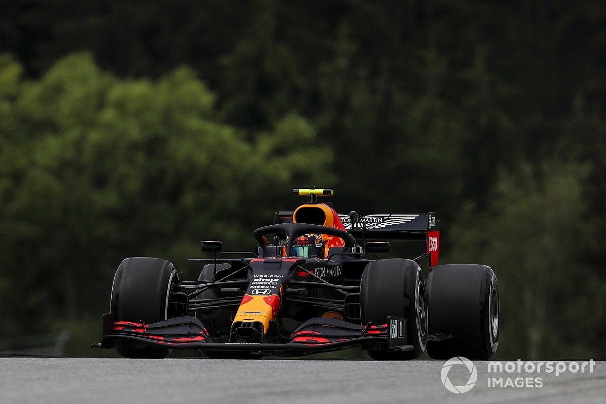 F1オーストリアfp1速報 漆黒のメルセデス ワンツー発進 レッドブル ホンダは3 7番手 Motorsport Com 日本版 の写真 自動車情報サイト 新車 中古車 Carview