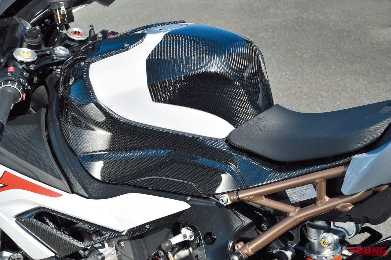 信頼 BMW S1000RR 2019～フューエルタンク 未使用品 ecousarecycling.com