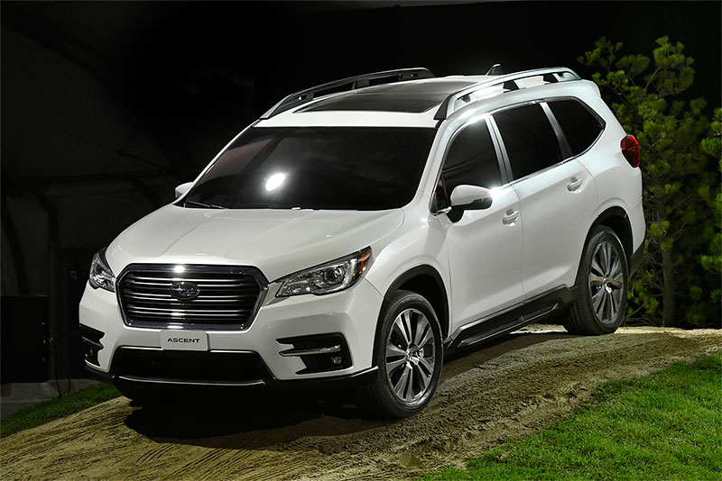 スバル 3列シートの新型SUV「アセント」をロサンゼルスで世界初公開（Auto Prove） 自動車情報サイト【新車・中古車】 carview!