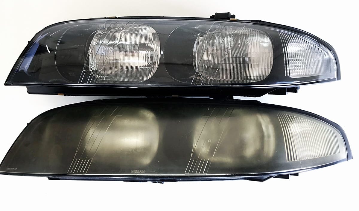 紫外線で黄ばんだヘッドライトが甦る R33スカイラインgt R用カバー発売 Auto Messe Web 自動車情報サイト 新車 中古車 Carview