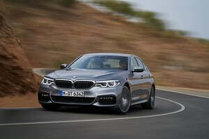 新型BMW5シリーズセダンがお披露目