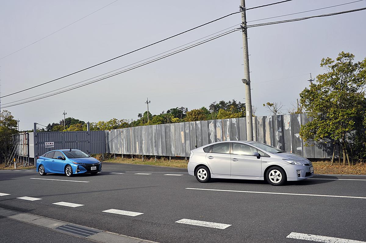信号待ちや渋滞時の車間は気にすべき 停車時の最適な車間距離とは Web Cartop 自動車情報サイト 新車 中古車 Carview