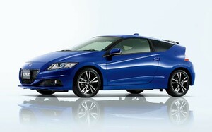 ホンダ、「CR-Z」にブルーの専用色ブルーの特別仕様車を設定し発売