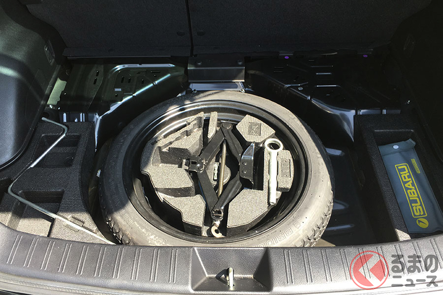 応急用タイヤはなぜ変な形 スペアタイヤ搭載車減少でパンクしたらどう対処する くるまのニュース 自動車情報サイト 新車 中古車 Carview