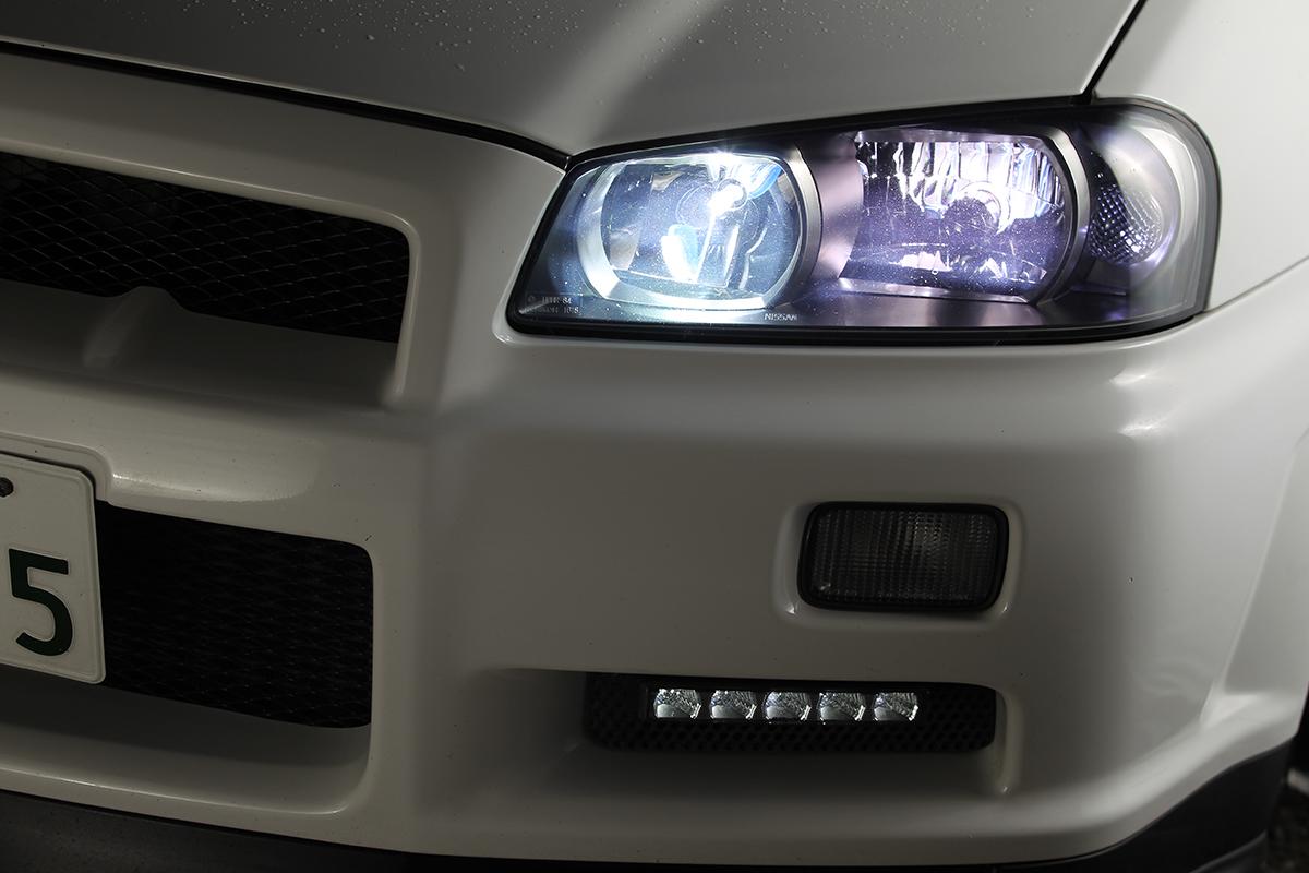 ヘッドライトの 黄ばみ くすみ から最新車でも逃れられないワケ Web Cartop 自動車情報サイト 新車 中古車 Carview