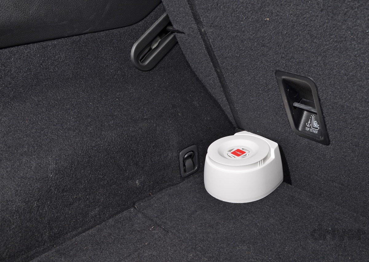 車内のイヤな臭いよさらば リニューアルした除菌 消臭剤 ドクターデオ は 使い方が簡単すぎる Driver Web 自動車情報サイト 新車 中古車 Carview