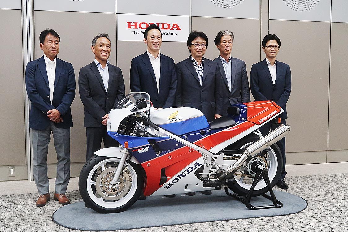 ホンダ 1987年限定発売の Vfr750r Rc30 をレストアする リフレッシュプラン 開始 日刊自動車新聞 自動車情報サイト 新車 中古車 Carview