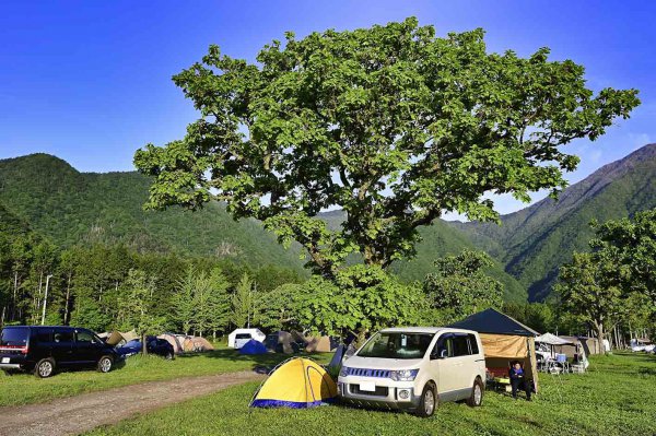 集えアウトドアキャンプ好き スターキャンプ19 In朝霧 イベント満載でお楽しみ炸裂 ベストカーweb の写真 6ページ目 自動車情報サイト 新車 中古車 Carview