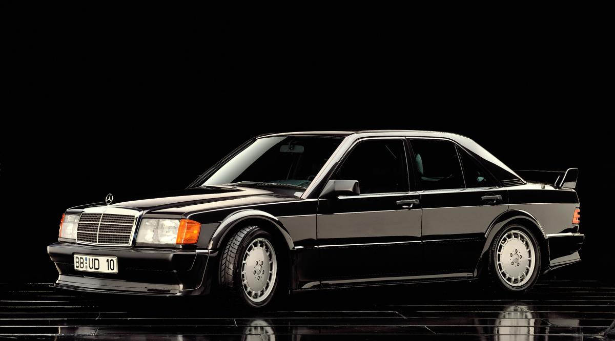 Dtmマシン メルセデス ベンツ190e 2 5 16 エボリューションii が4500万円で販売中 Web Cartop 自動車情報サイト 新車 中古車 Carview