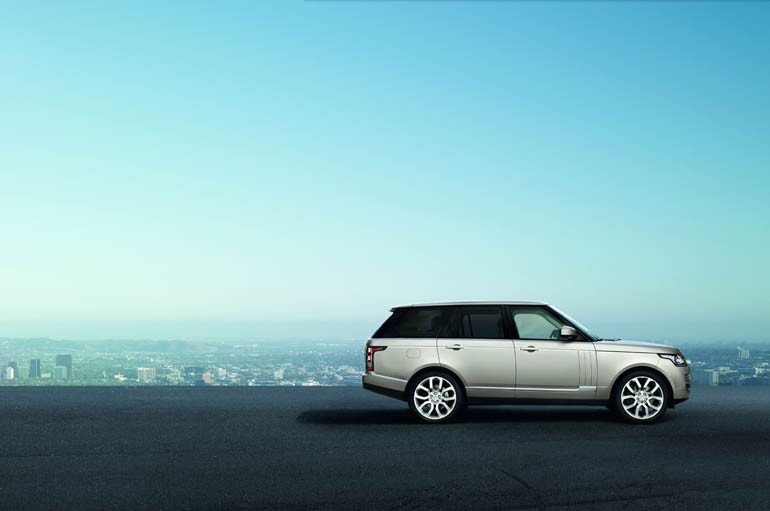 レンジローバー レンジローバー スポーツ の15年モデル発売 Carview 自動車情報サイト 新車 中古車 Carview