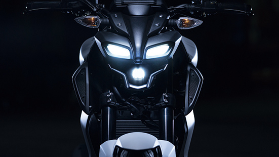 欧州で人気のヤマハ Mt 125 も新たなデザインに 125ccでも倒立フォークを採用 シリーズすべて共通イメージとなった Webオートバイ 自動車情報サイト 新車 中古車 Carview