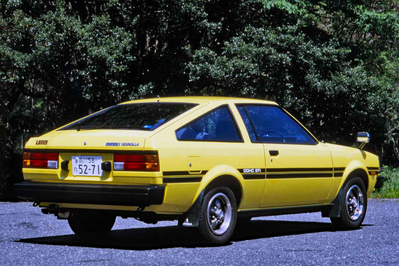 80 S ボーイズレーサー伝 02 Te71カローラレビンはリアサス変更で操安性を高めた最後の2t G搭載モデル Webモーターマガジン の写真 5ページ目 自動車情報サイト 新車 中古車 Carview
