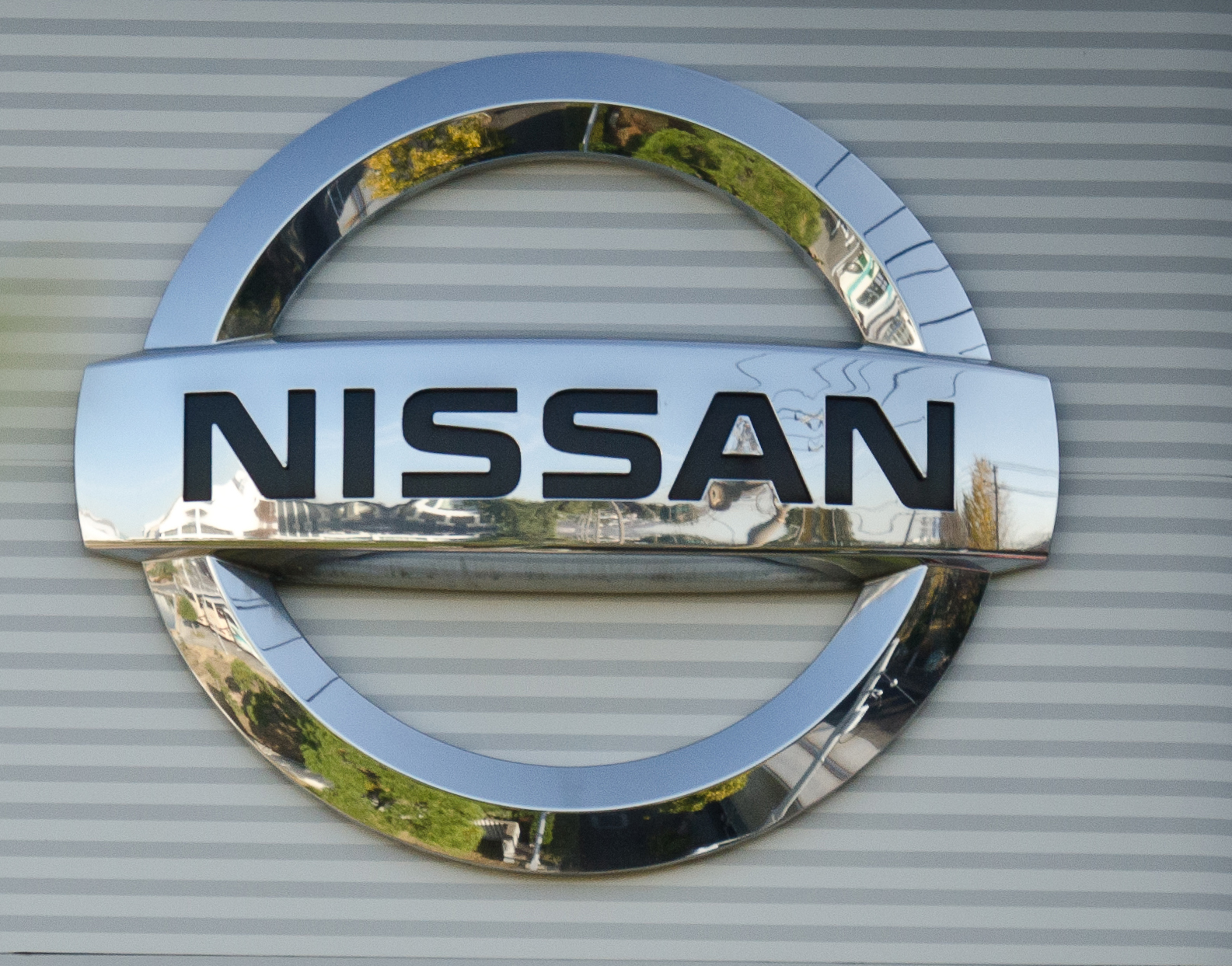 意外と知らない 自動車メーカーエンブレムの由来 国産メーカー編その１ Web Cartop 自動車情報サイト 新車 中古車 Carview