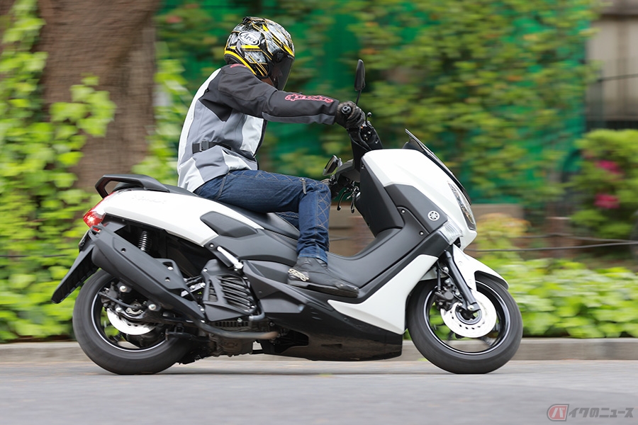ヤマハの原二スクーター Nmax を選ぶ理由は ホンダ Pcx との小さなhy戦争 バイクのニュース 自動車情報サイト 新車 中古車 Carview