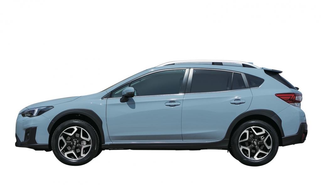 スバルxvとトヨタc Hr ラゲッジスペースを比べてみる 使い勝手は 容量は 後席シートは Motorfan 自動車情報サイト 新車 中古車 Carview