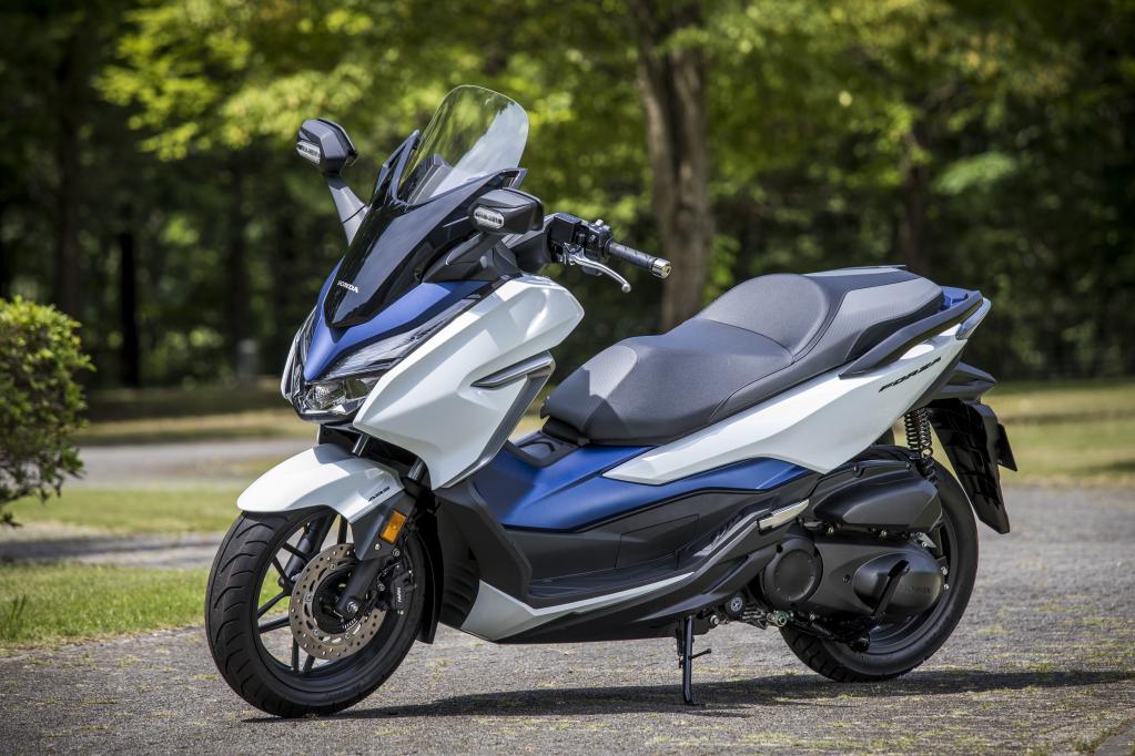 スキなしの完成度 新型フォルツァを試乗 ライバルxmaxと比較も Motorfan 自動車情報サイト 新車 中古車 Carview