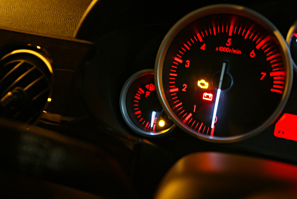 意外と知らない メーターに表示される警告灯の意味 Web Cartop の写真 5ページ目 自動車情報サイト 新車 中古車 Carview