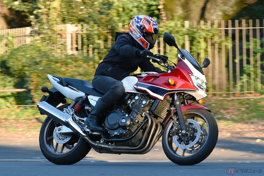 大型バイクも軽々と乗りこなす アニメキャラが乗っていたバイク5選 バイクのニュース 自動車情報サイト 新車 中古車 Carview