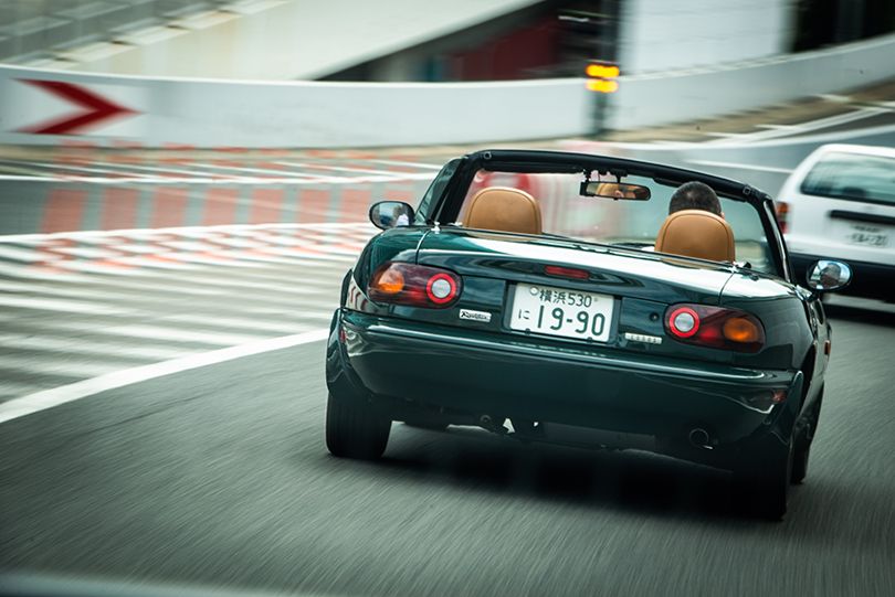 マツダ ではなく ユーノス に意味がある 初代ロードスターにいま乗ってみれば 感涙 Gq Japan 自動車情報サイト 新車 中古車 Carview