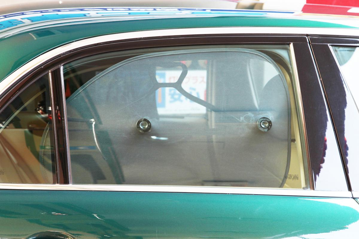 走行中の助手席横の窓へのサンシェード カーテンなどはすべて違反 Web Cartop 自動車情報サイト 新車 中古車 Carview