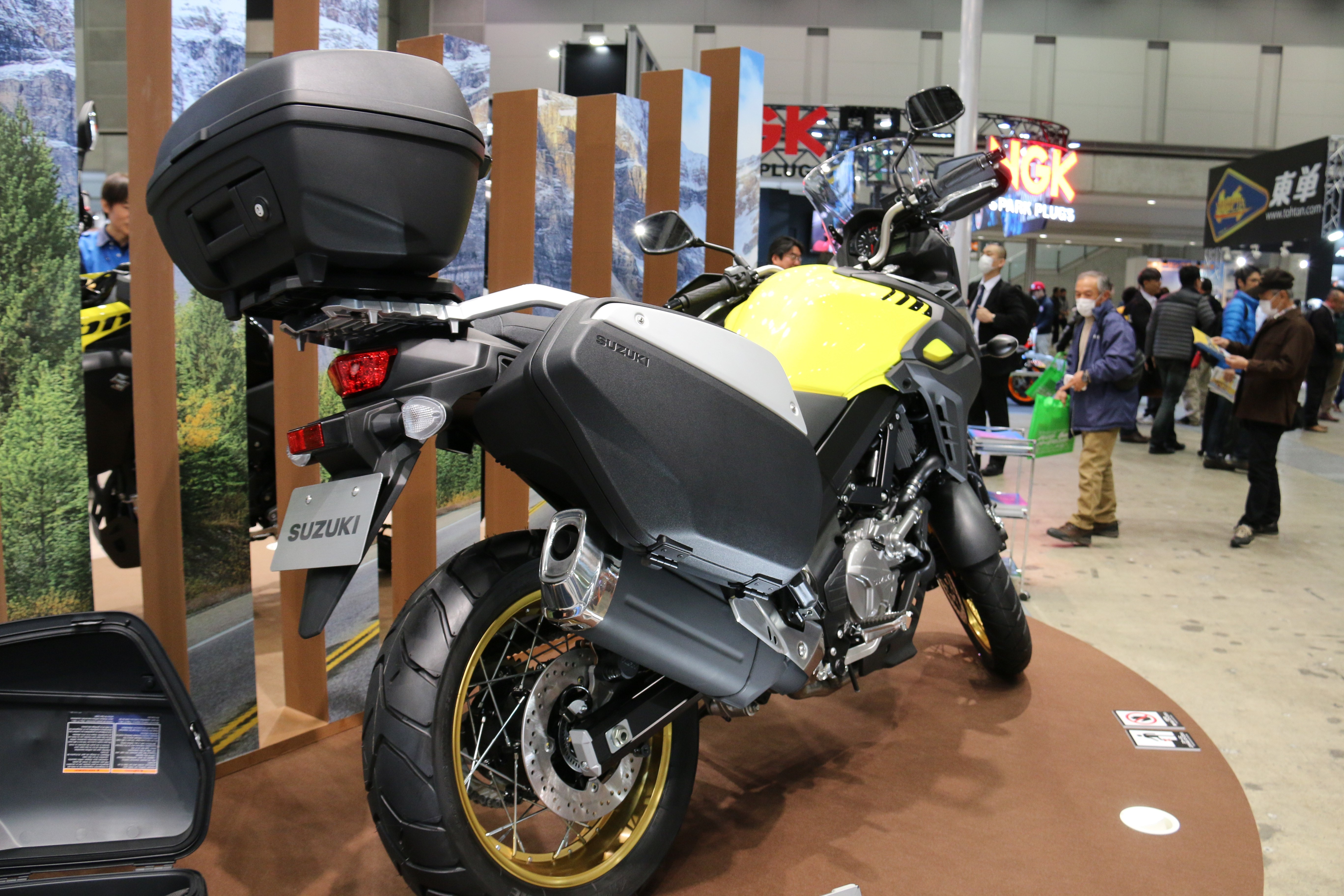 東京モーターサイクルショー17 Suzukiブース 画像集 Carview 自動車情報サイト 新車 中古車 Carview