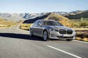 威風堂々、デザイン刷新。『BMW 7シリーズ』登場。ハンズオフ機能や新エンジンも搭載