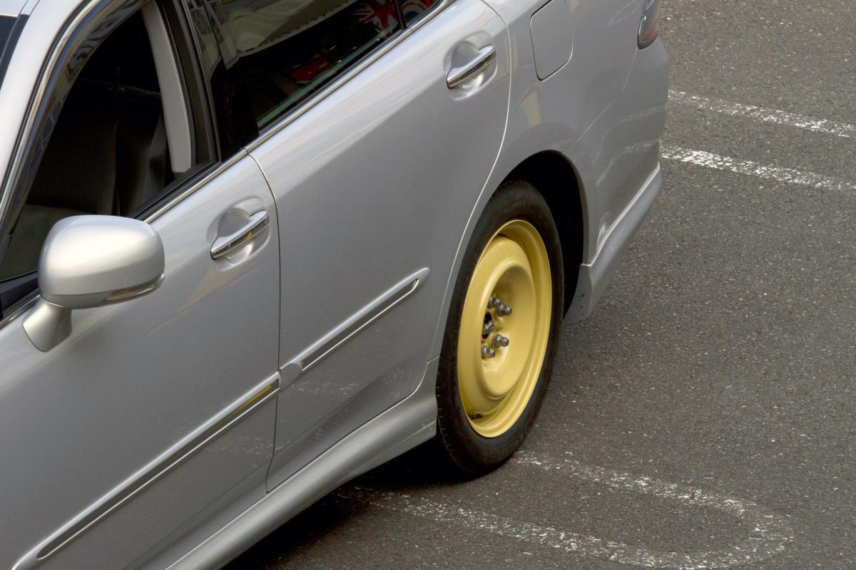 最近搭載車が増えるパンク修理キットでは対応できないケースも テンパータイヤのメリットとは Web Cartop 自動車情報サイト 新車 中古車 Carview