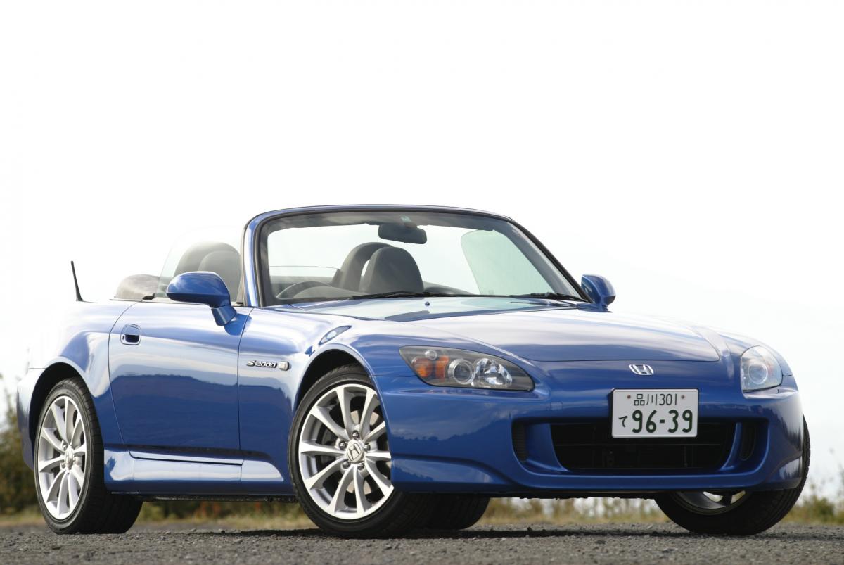 中古で安価でも引け目なし 10年落ちでも古さを感じさせないクルマ３選 Web Cartop 自動車情報サイト 新車 中古車 Carview
