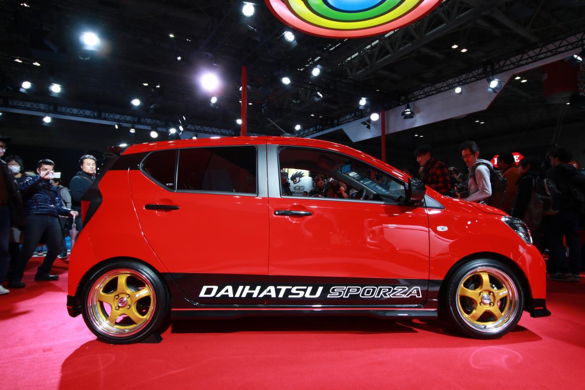 大阪オートメッセ ミライース スポルザも市販化予定 ダイハツブース小洒落たクルマに注目 Web Cartop 自動車情報サイト 新車 中古車 Carview