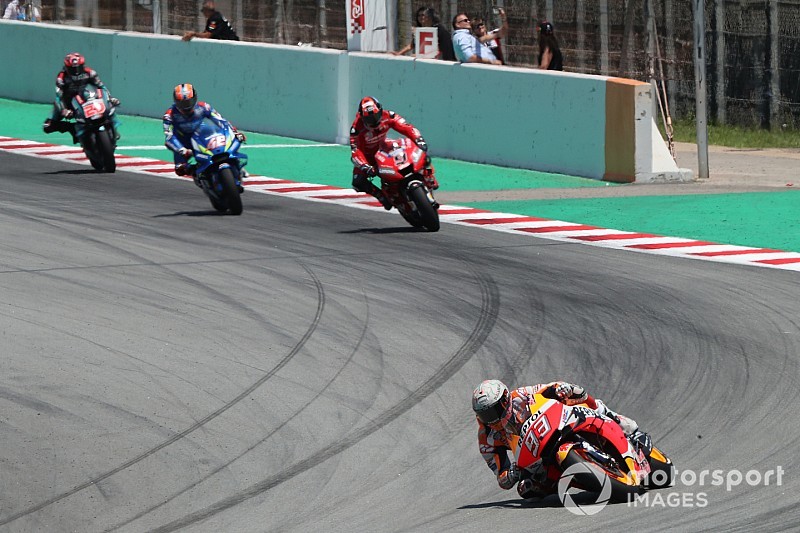 【MotoGP】「タイトル争いはマズい状況」ドヴィツィオーゾ、“クレバーな走り”のマルケスを警戒