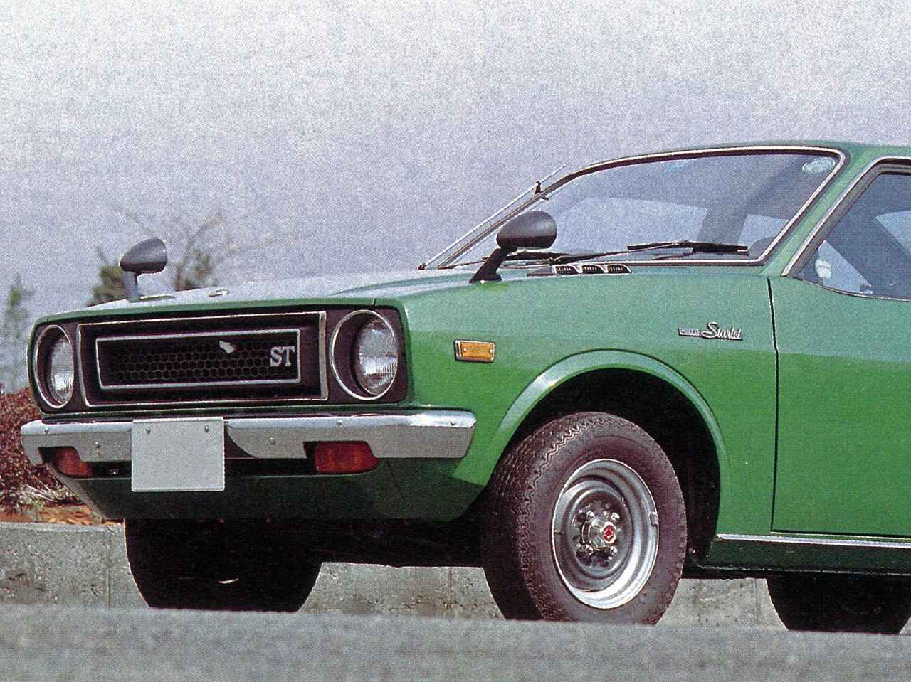 昭和の名車 50 トヨタ パブリカ スターレット 10st 昭和48年 1973年 Webモーターマガジン 自動車情報サイト 新車 中古車 Carview